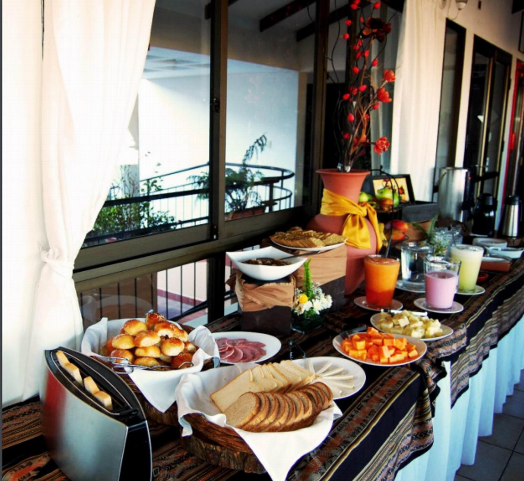 Casas Kolping Hotel Sucre Buitenkant foto